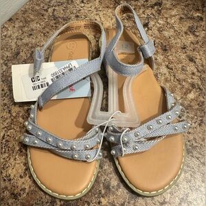 Gray Sandals with Pearl Accents cat &jack size 12 nwt!